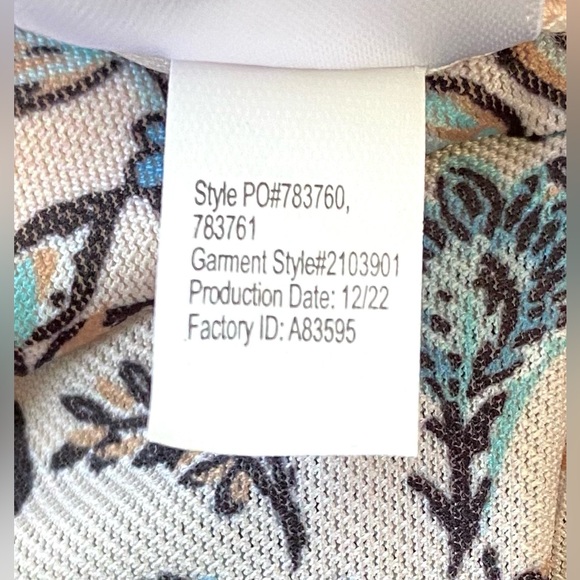 Maurices Women's Mirablis Cream Floral Maxi Dress Flutter Sleeves Size M NWT - Picture 15 of 15